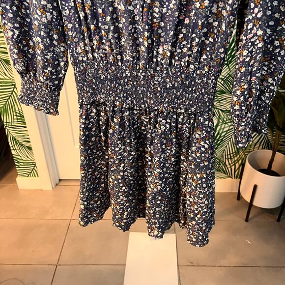 Rails Zana Floral Smocked Long Sleeve Mini Dress Size Medium - Picture 5 of 12